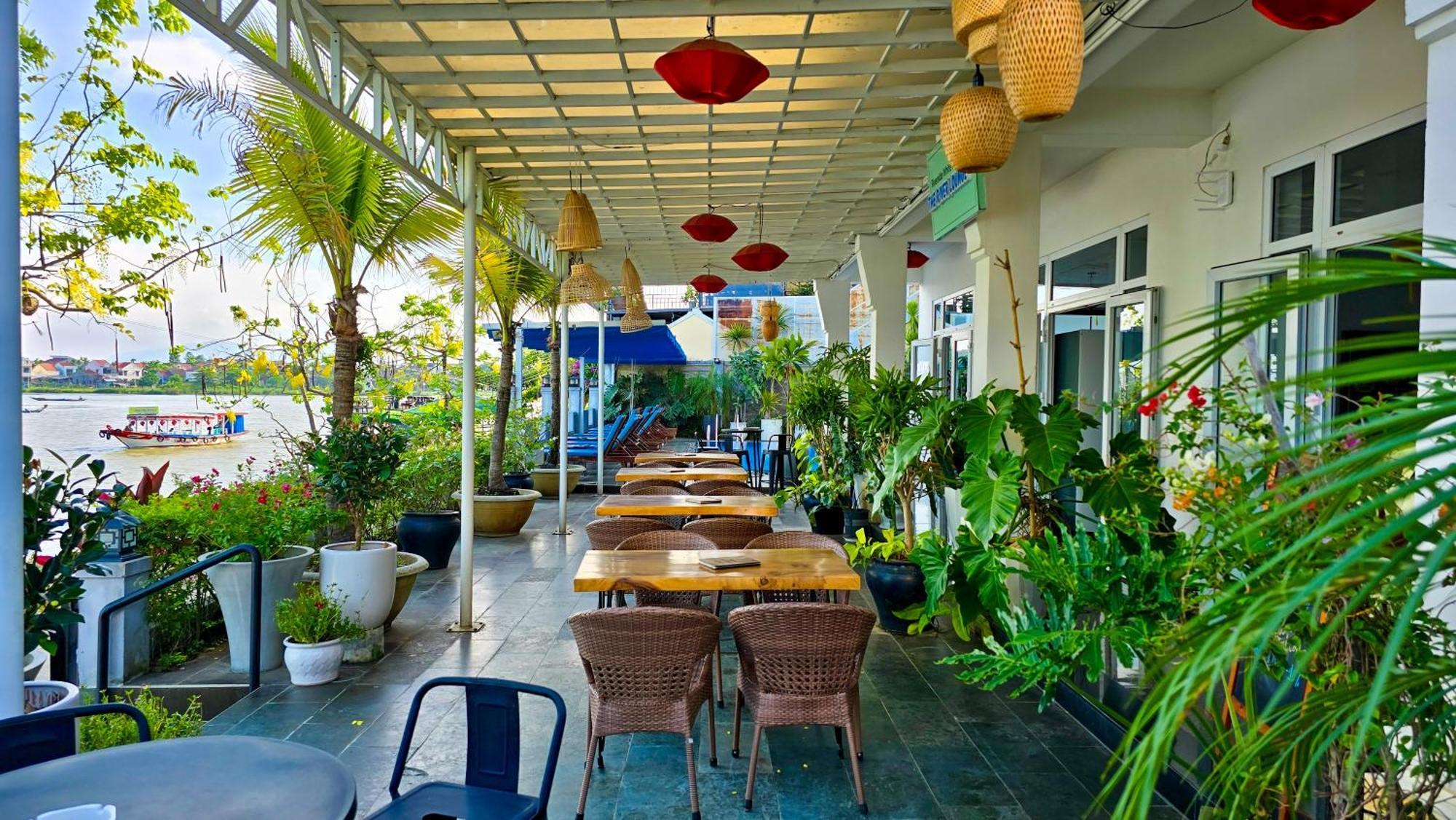 Riverside White House Hotel Хойан Экстерьер фото
