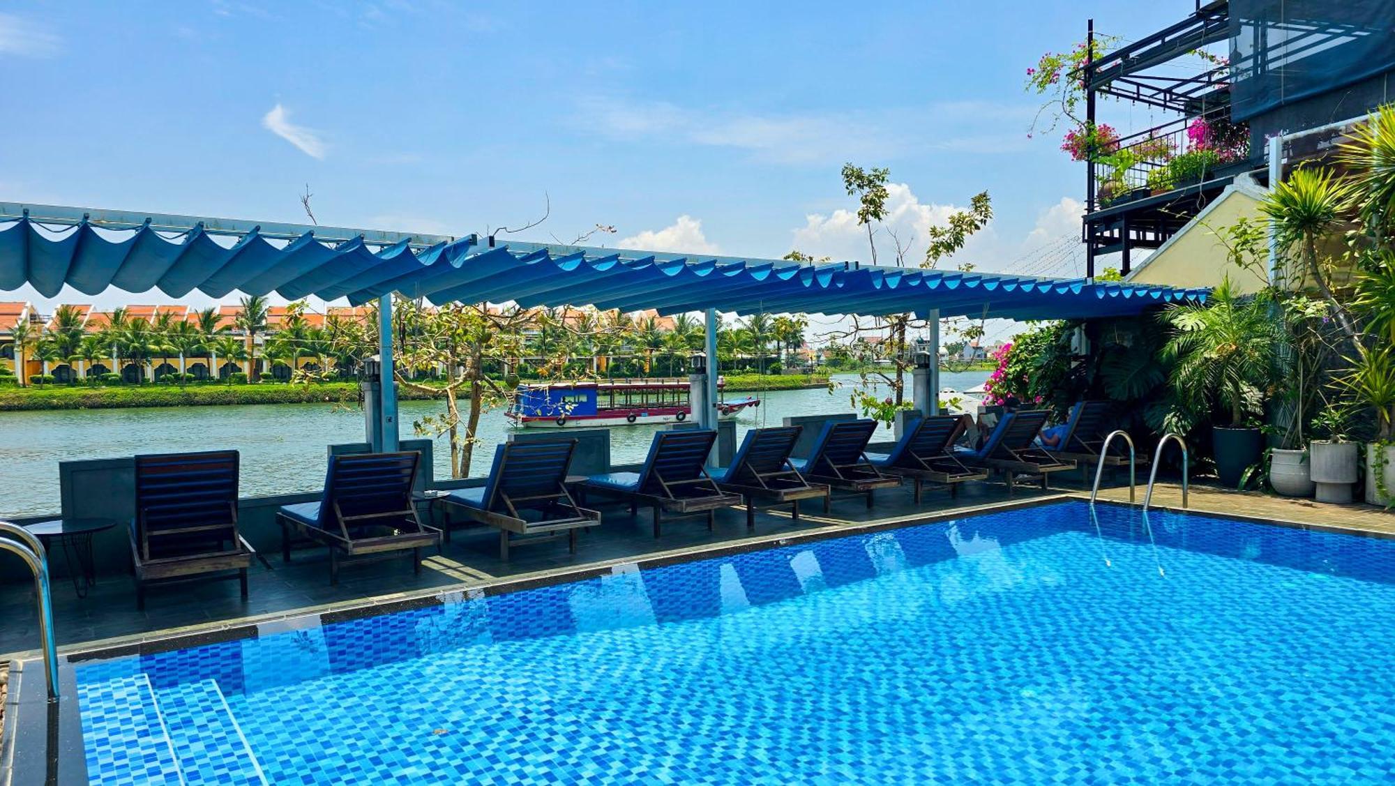 Riverside White House Hotel Хойан Экстерьер фото