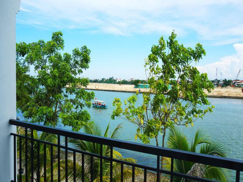 Riverside White House Hotel Хойан Экстерьер фото